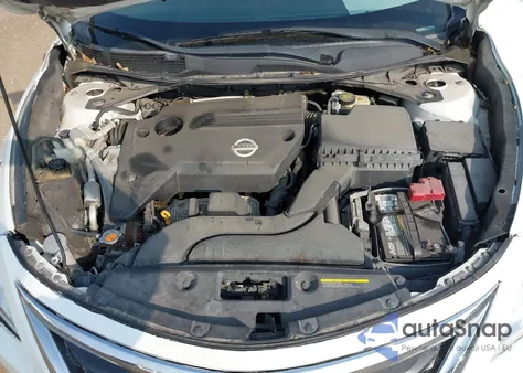 2015 Nissan Altima 2.5 Sv z USA, uszkodzony, nr VIN 1N4AL3AP6FC242927